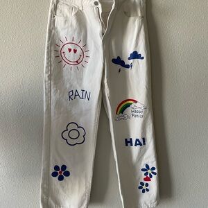 SHEIN White Graphic Jeans with Colorful Designs